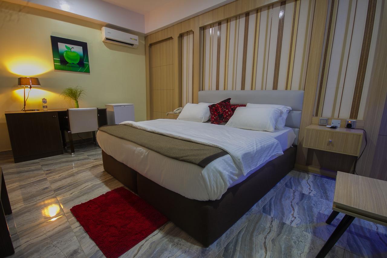 Golfview Suites & Conference Center Ikeja Εξωτερικό φωτογραφία