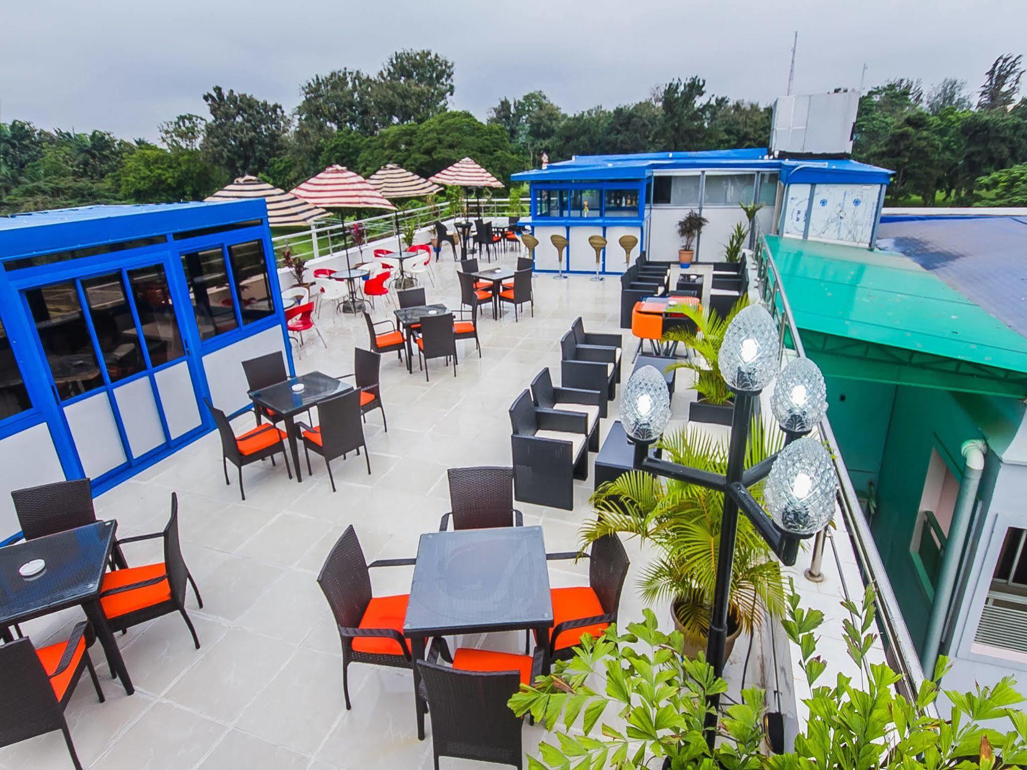 Golfview Suites & Conference Center Ikeja Εξωτερικό φωτογραφία