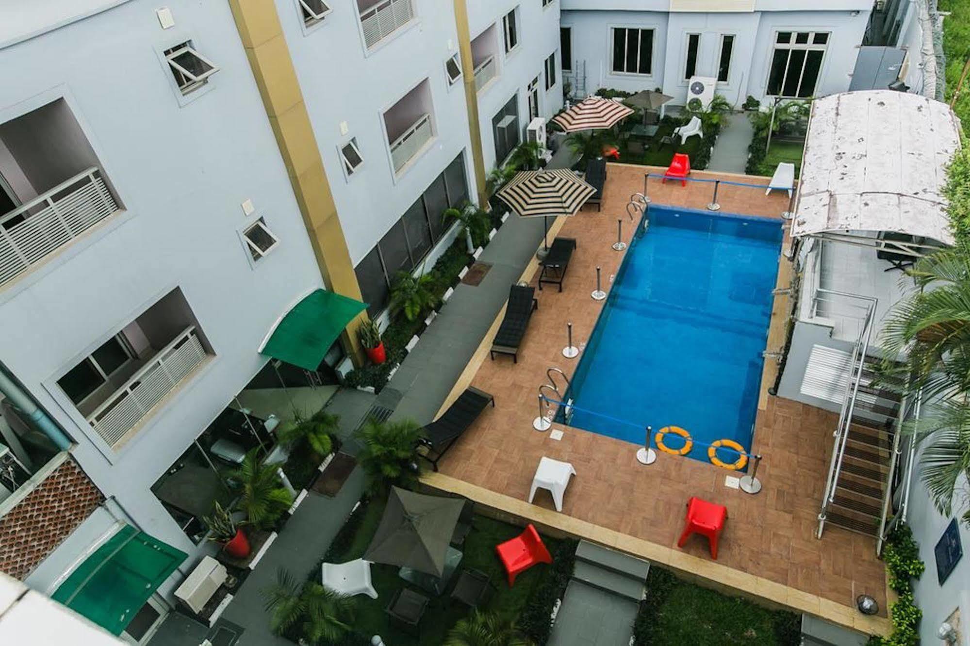 Golfview Suites & Conference Center Ikeja Εξωτερικό φωτογραφία