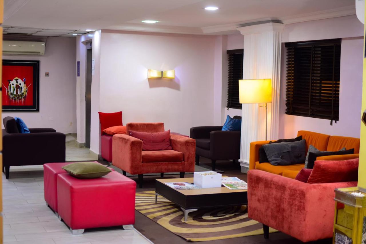 Golfview Suites & Conference Center Ikeja Εξωτερικό φωτογραφία